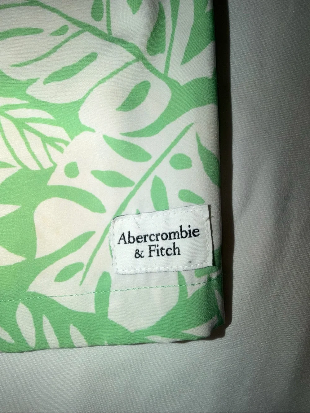 Abercrombie & Fitch Tropical Print Boys Swim Shorts & Bucket Hat C2,3 edp